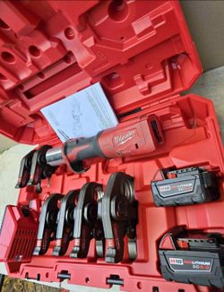 Milwaukee M18 propress FORCE LOGIC Press Tool Kit