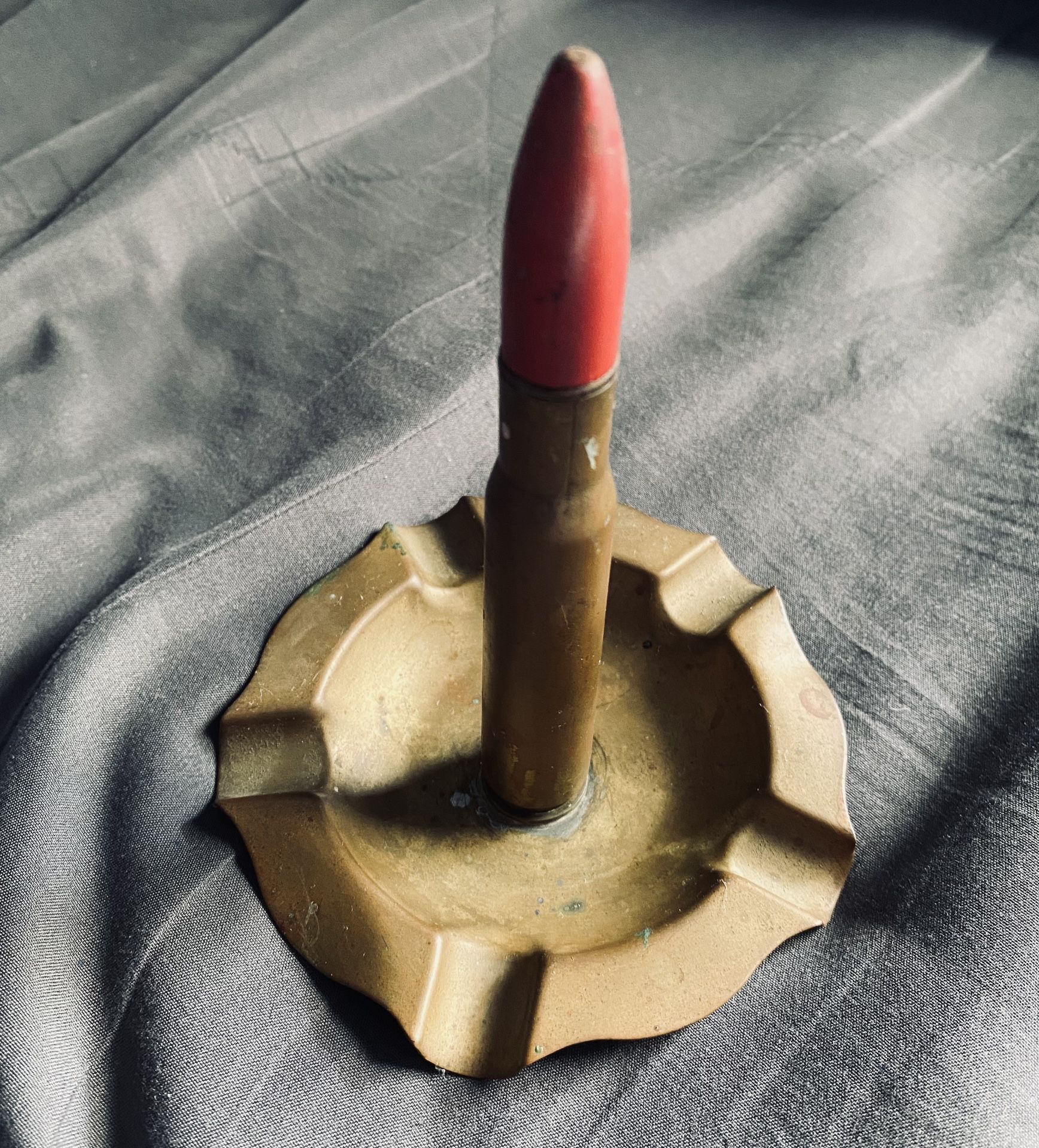 Antique world war 2 “trench art” bullet ash tray 