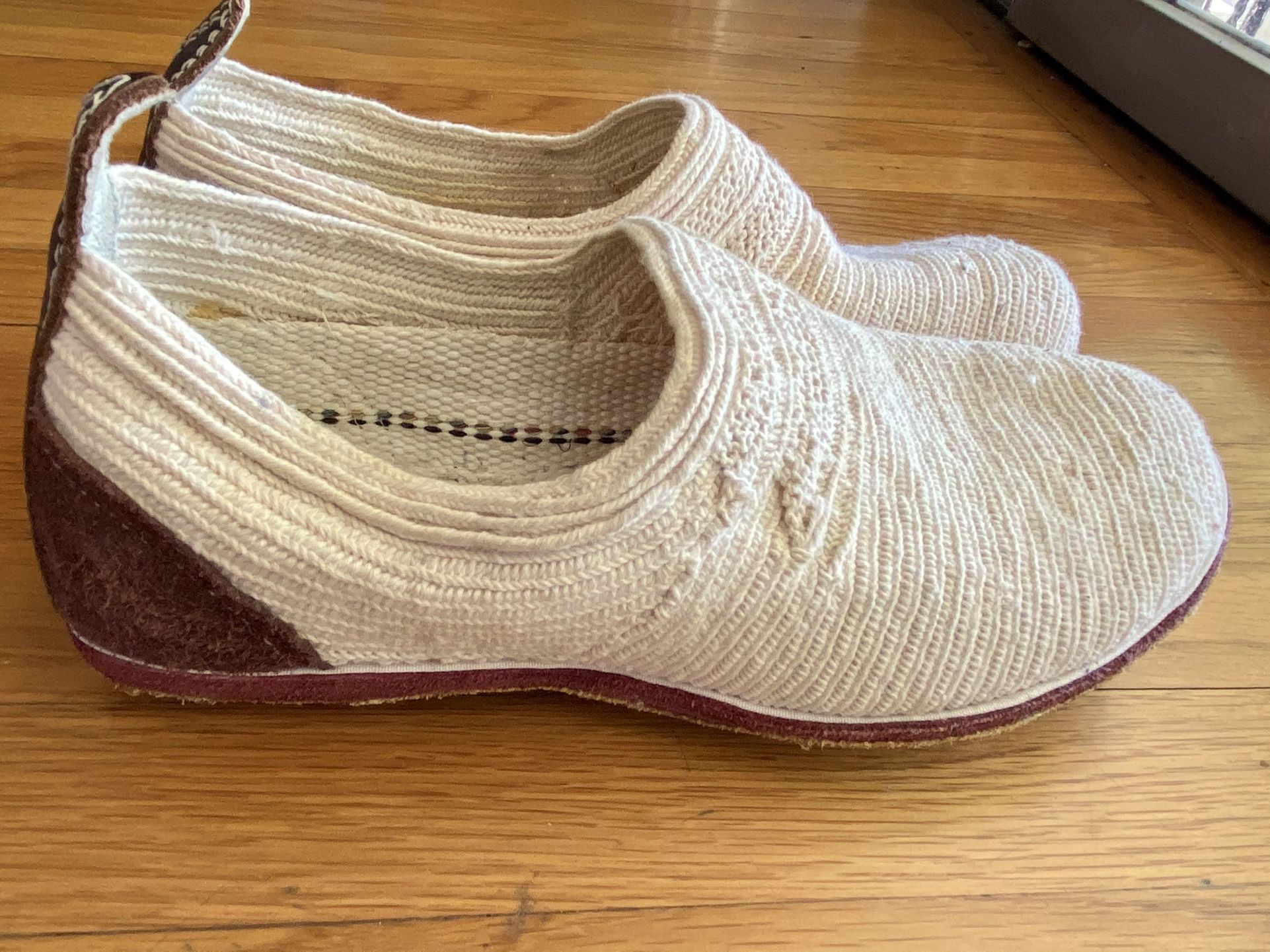 Persian Traditional Shoes (Giveh) Authentic Handmade (Size 8)