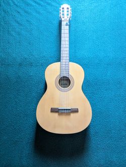 Hohner HC06 Classical Acoustic Guitar