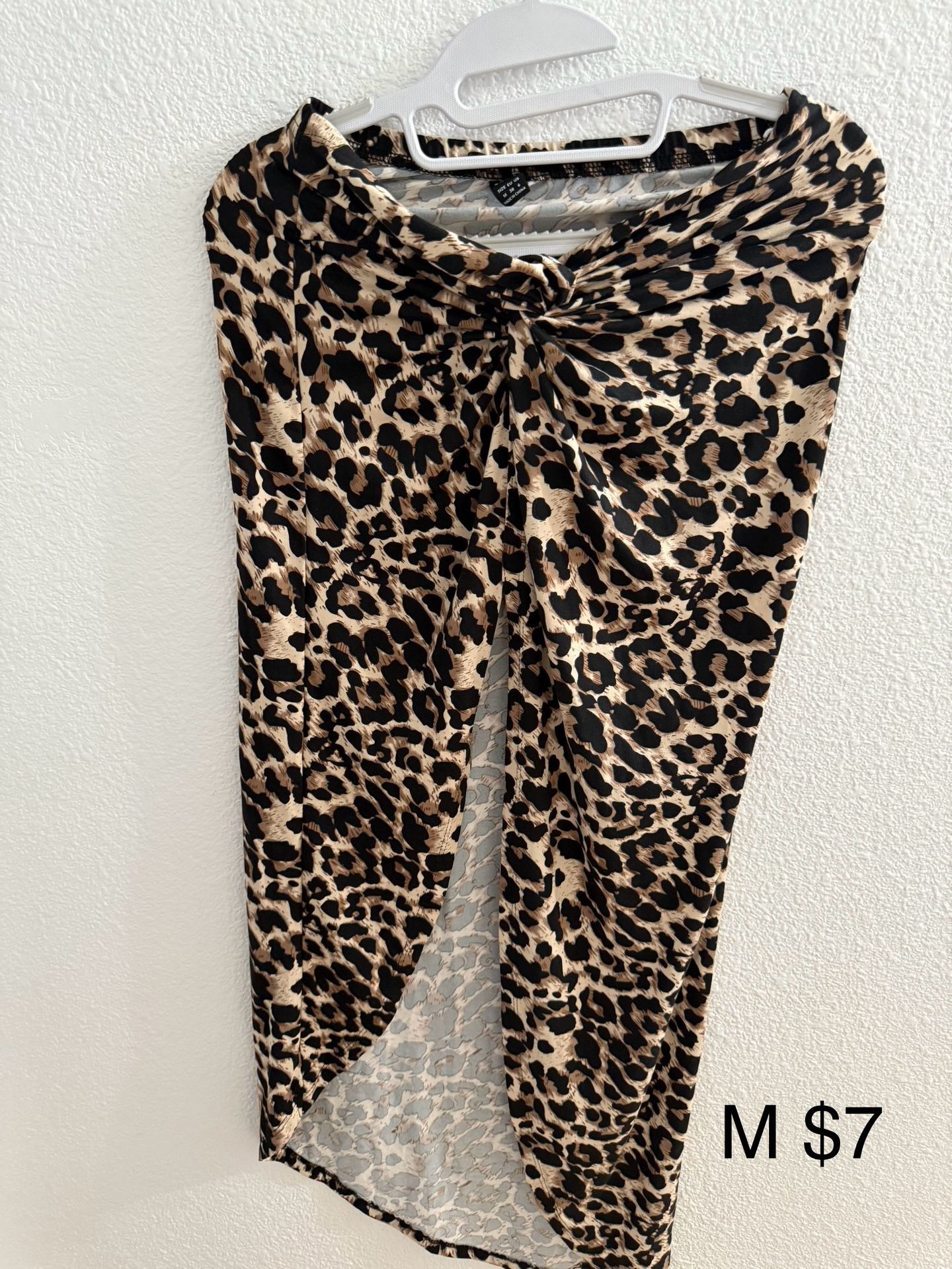 Cheetah Pattern Skirt