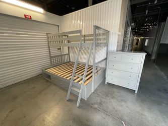 Twin over full bunk bed with drawers and matching dresser