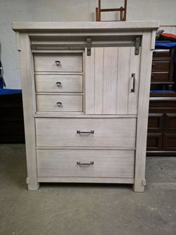 Whitewash Rustic 5 Drawer Tallboy Dresser with Sliding Door