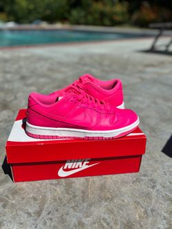 Women’s Nike Dunk