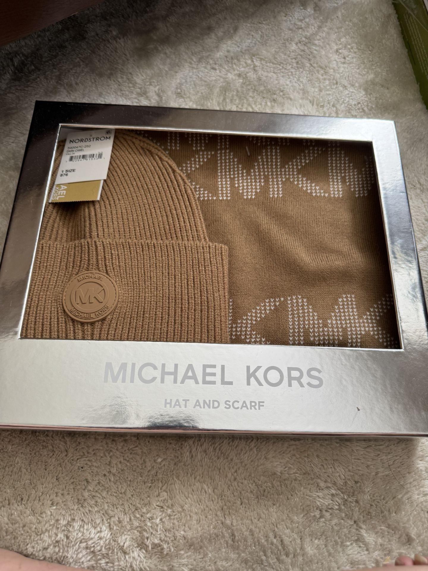 Michael Kors Scarf & Beanie