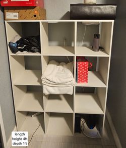 White Storage 12 cubbies - furniture