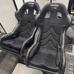 Necksgen Seats