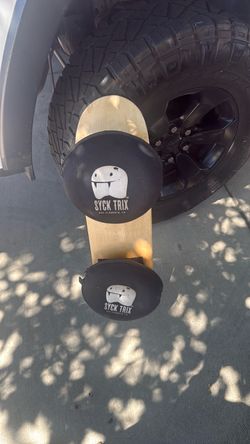Syck Trix Skateboard Balance Board Practice Tricks Trick Training Cushions 30.5”