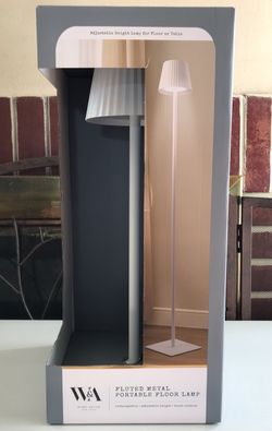 (NEW) (1 AVAILABLE) W&A HOME DECOR NEW YORK FLUTED METAL ADJUSTABLE PORTABLE FLOOR LAMP