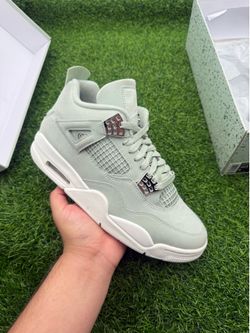 Jordan 4 “Seafoam Oil Green” Size 9