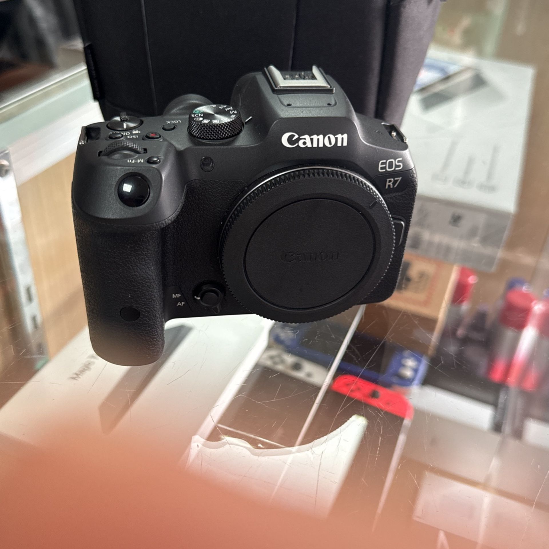 Canon R7 Body Only