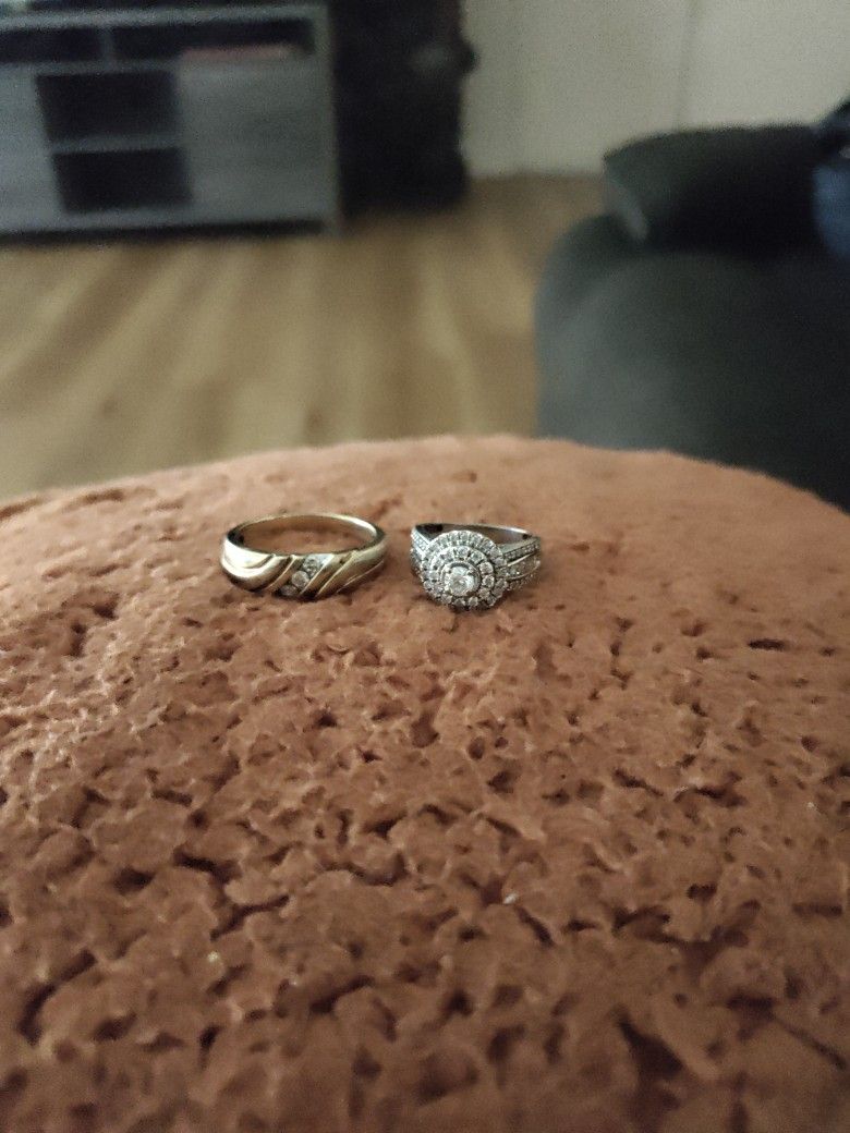 Engagement Ring/Men's Band
