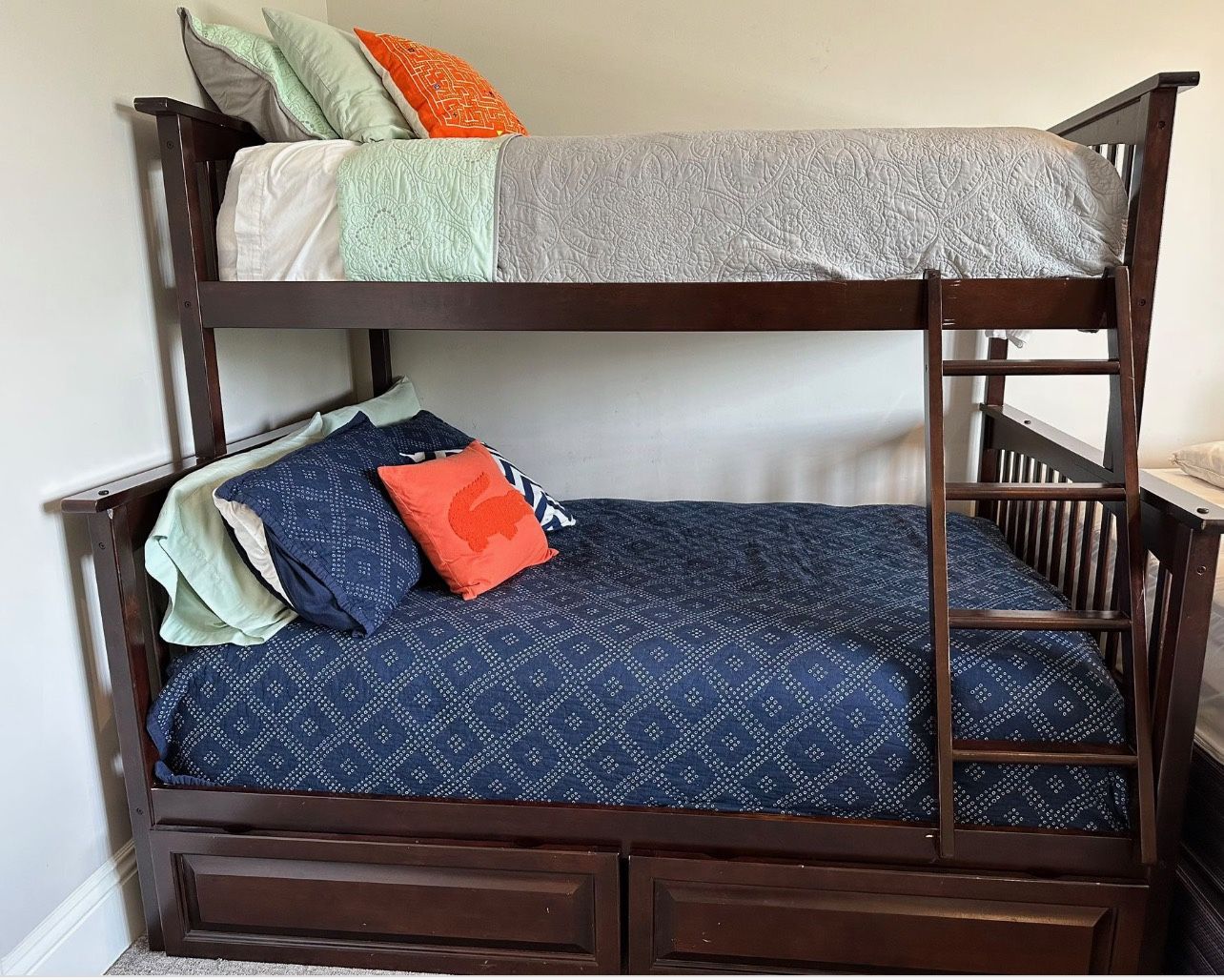 Twin Over double Bunk Beds With Drawers 