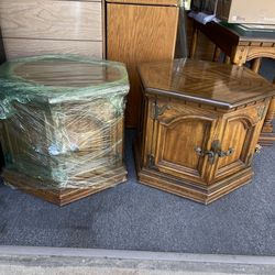 Storage / coffee table