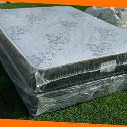 Queen size mattress/ Colchon