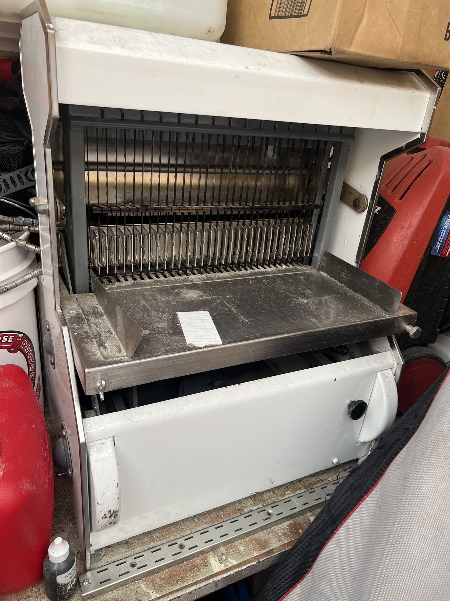 Bread Sliced Machine