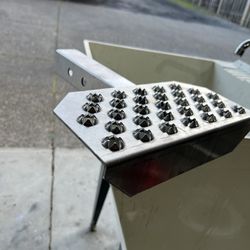 truck / suv hitch step aluminum