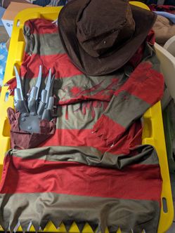 Girl Freddy Kruger Adult Size Medium