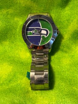 Men’s Seahawks watch