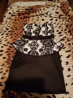 Strapless black and white dress