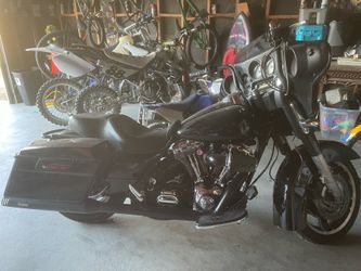 2006 FLHX Harley