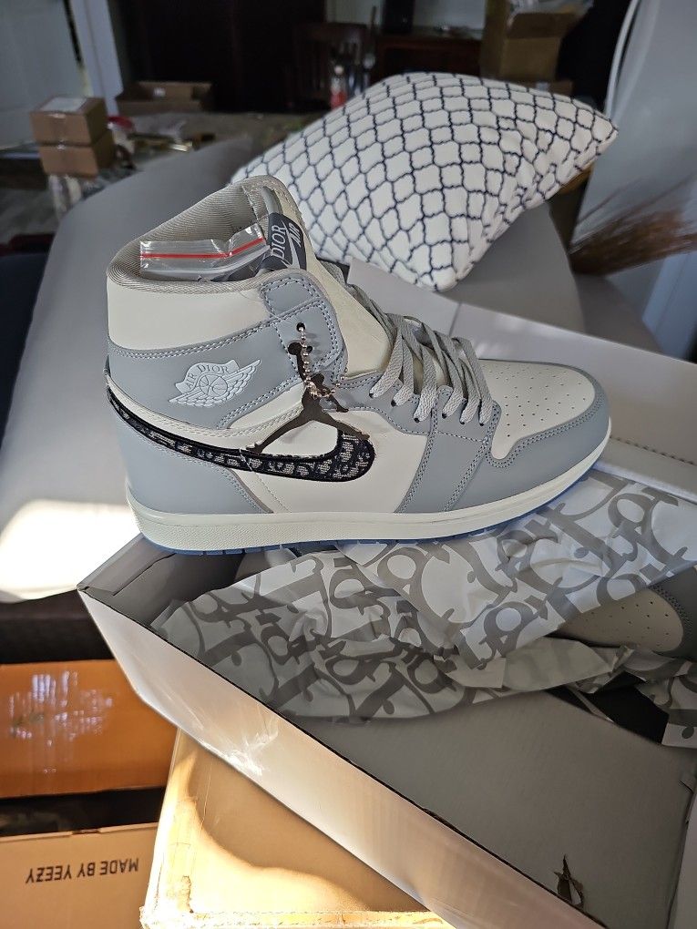Jordan 1 Dior High
