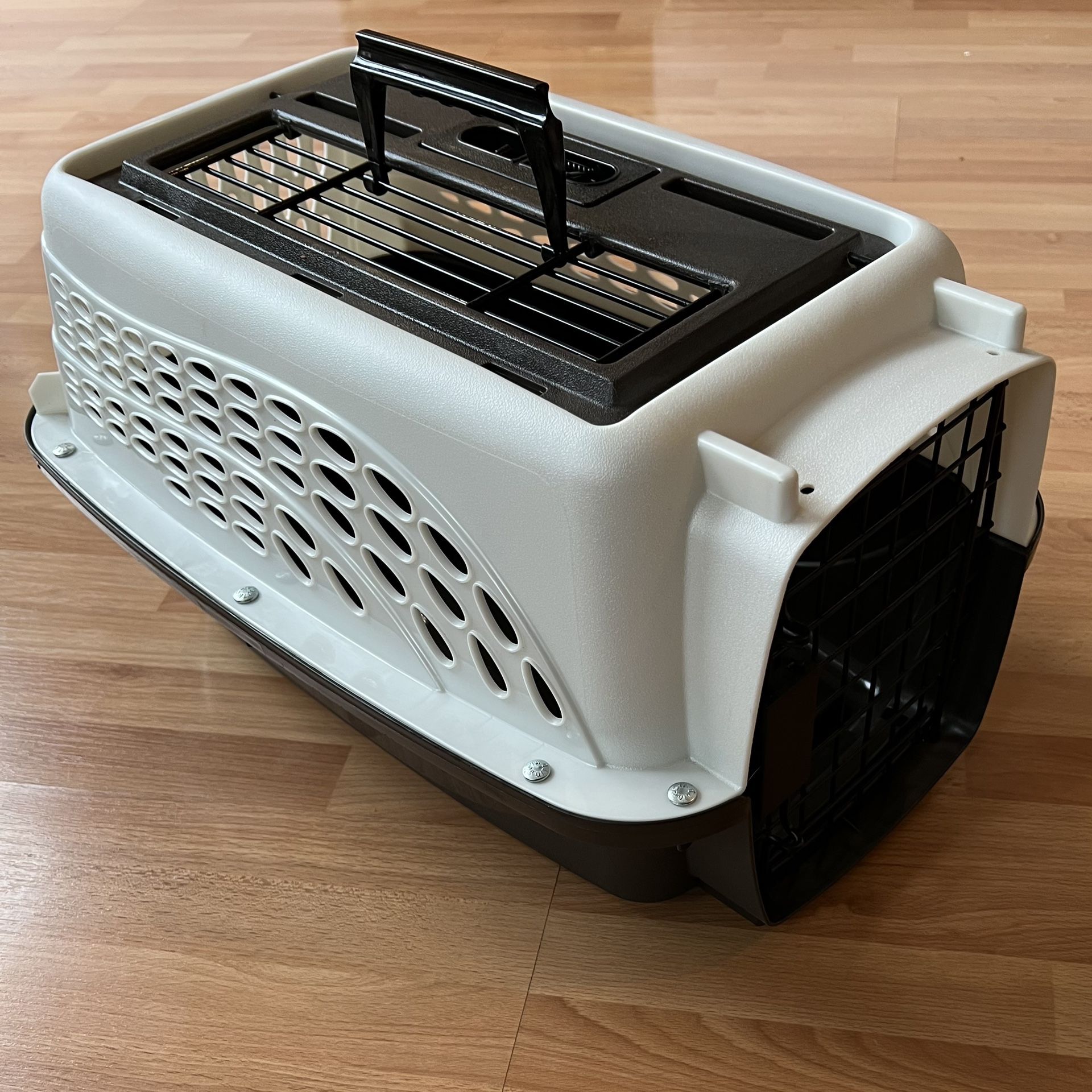 Pet Carrier w/ top loading door