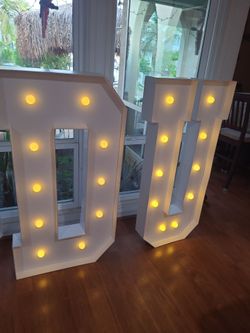 4 ft Tall Letters