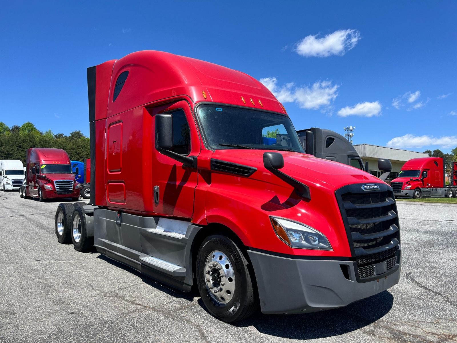 2020 FREIGHTLINER CASCADIA DOUBLE BED 475HP - DD15 - SELLING ASAP OBO!!