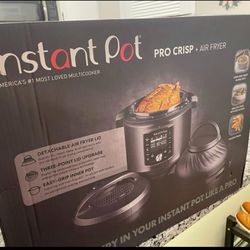 Instant Pot Pro Crisp + Air Fryer 