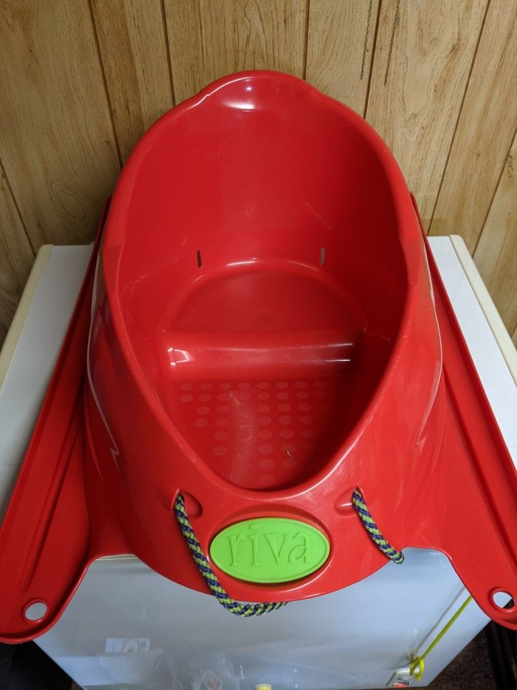 Red Riva Snow Sled ❄️ 🛷