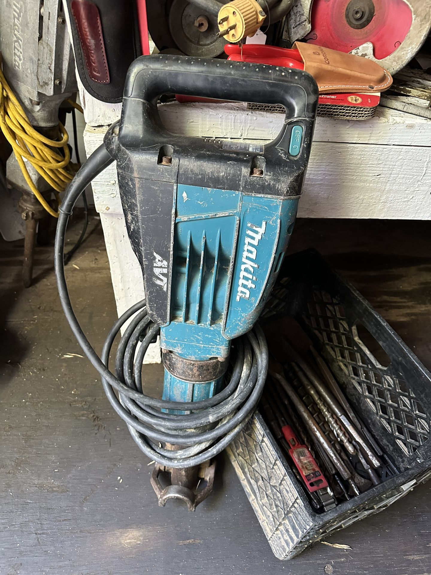 Makita Jack Hammer, Jackhammer , Demolition Hammer 