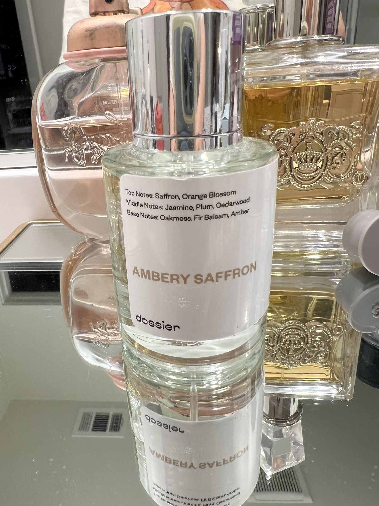 Dossier Ambery saffron Baccarat Rouge 540 Dupe