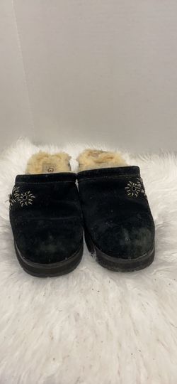 Ugg size 7