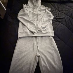Alo Set grey Size Small