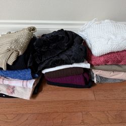 17pc Women’s Lot Sz Small- Al for $10