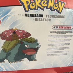 Venusaur Epic Battle Figure 2021