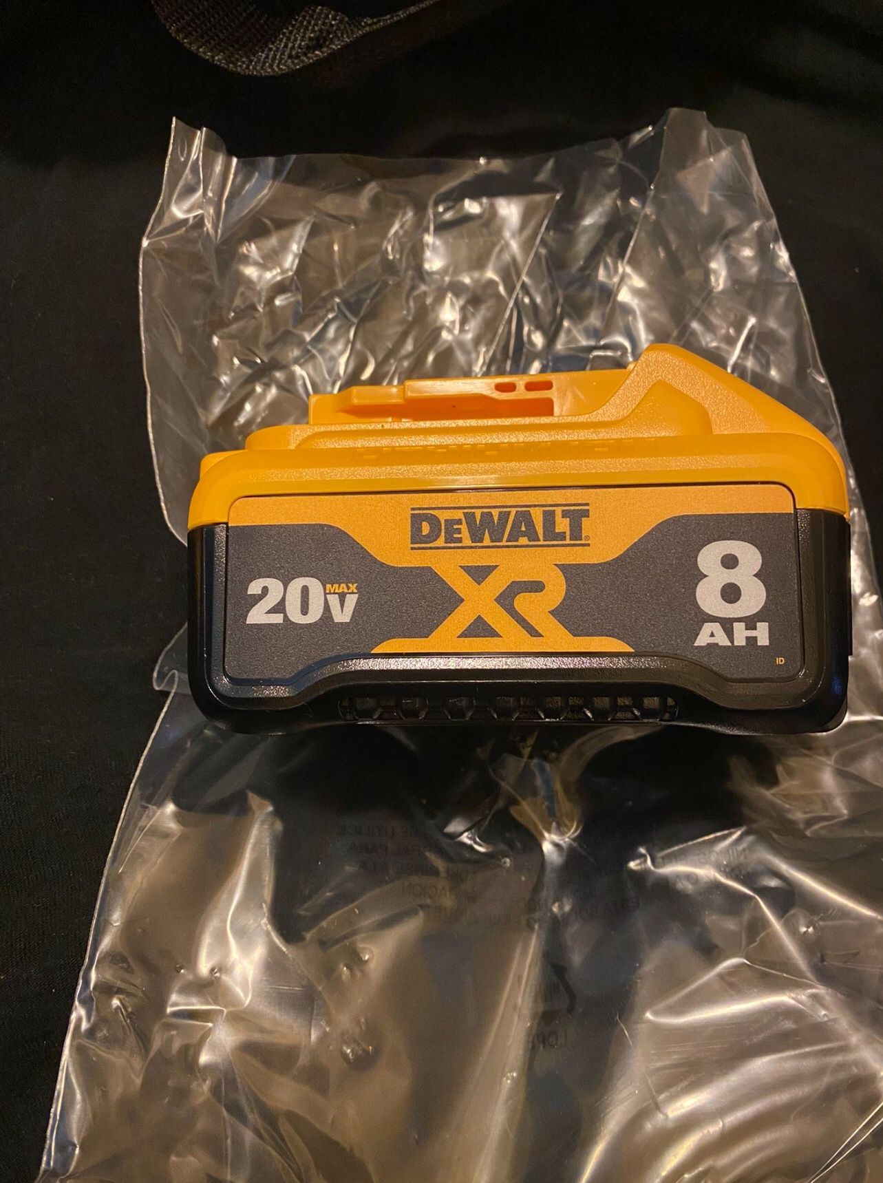 Dewalt 20 V Max Xr 8.0 Battery