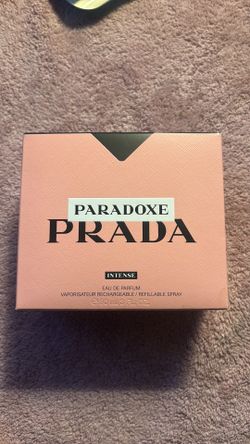 Prada Paradoxe