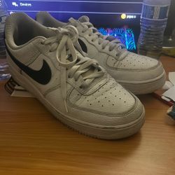 White Nike Air Force 