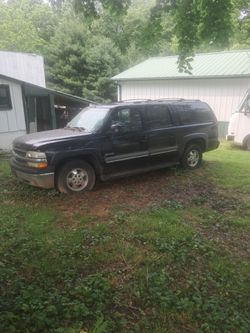 2003 Chevrolet Suburban