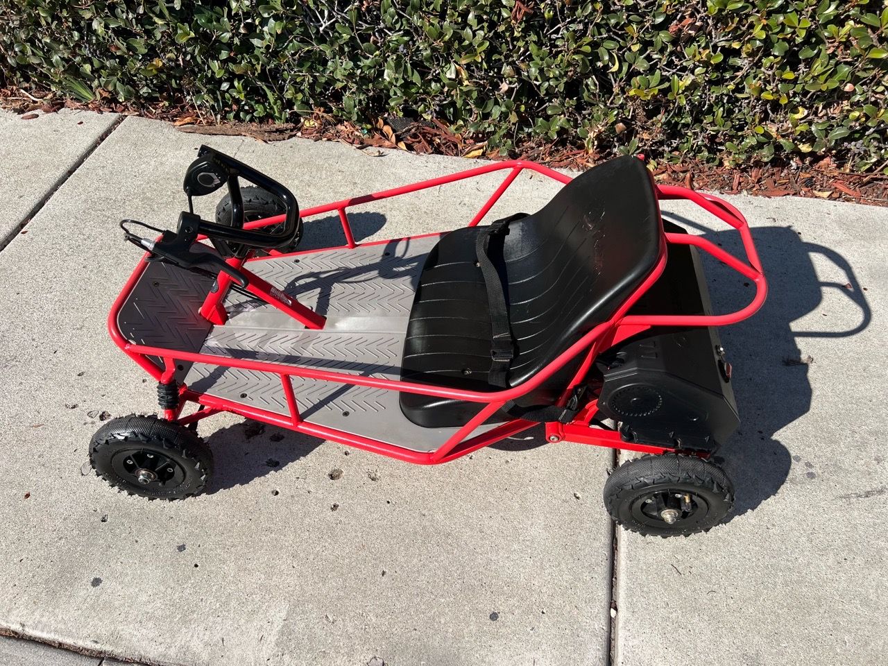 Kids Go Cart Razor 2——->> Razor️️️ Dune Buggy’s. Both new batteries, both excellent ready ...