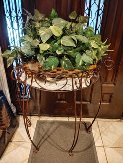 Faux Plant with stand (2)