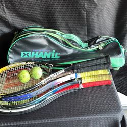 Set of 5 Tennis Racquets With Carry Case // 2Balls