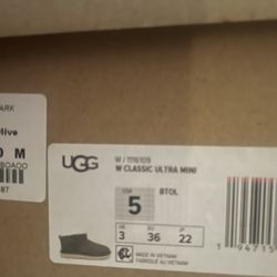 Olive Green Uggs Size 5