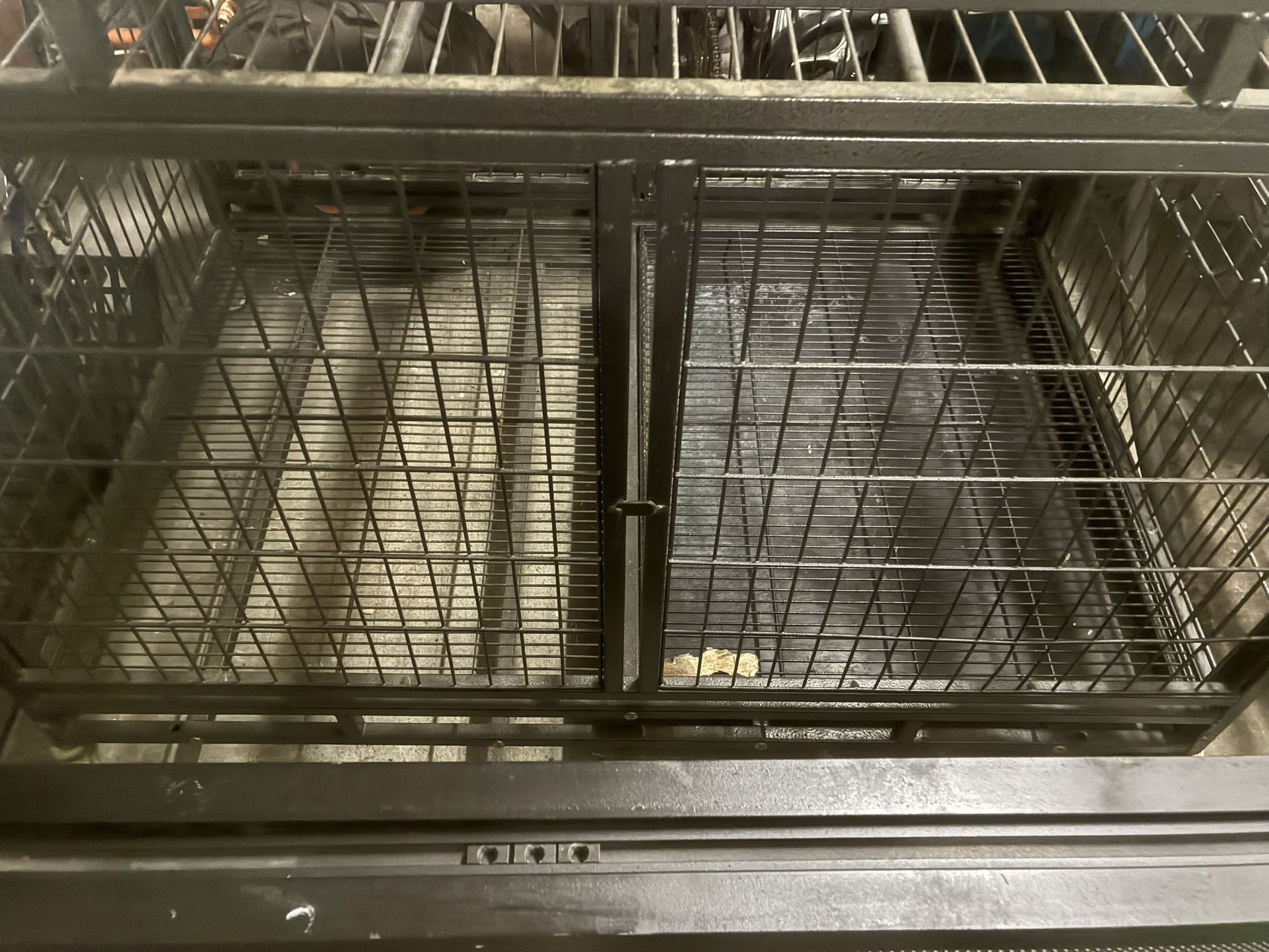 Dog Cage (pet) Metal Housing