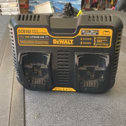 DeWalt Brand New Jobside Double Lithium Ion Charging Station With Dual USB Ports