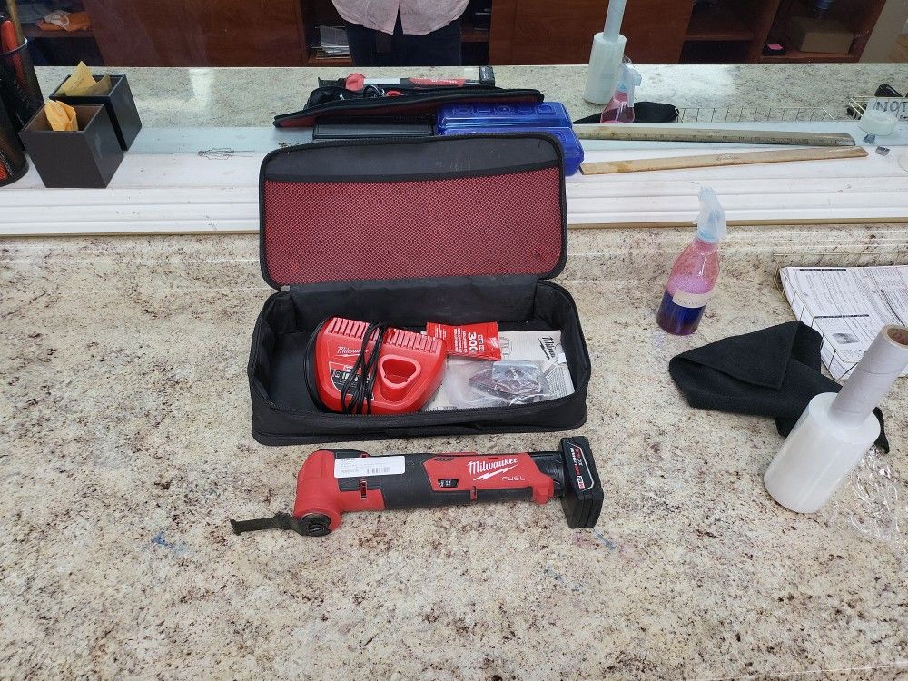 Milwaukee Multi Tool