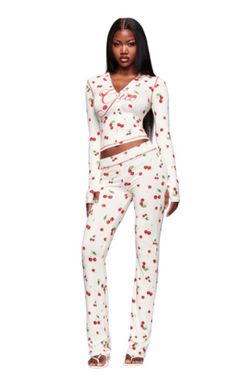 Cherry two piece active see