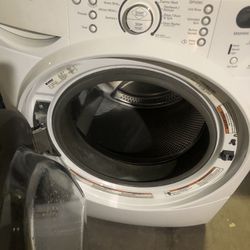 Like New Washer Kenmore 